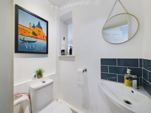 WC- click for photo gallery